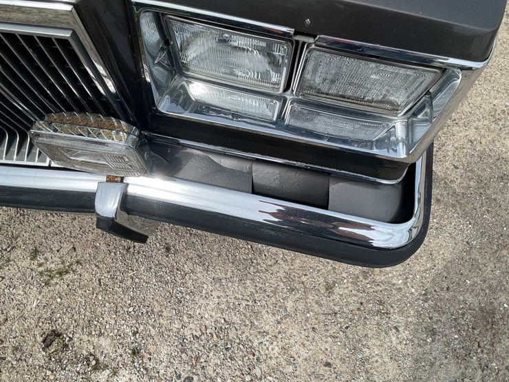 #140-•-1983-buick-park-avenue-(title-in-delay)-(kaukauna,-wi)-image-12