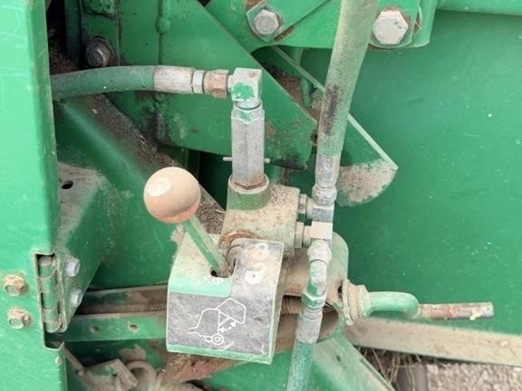 john-deere-435-image-11
