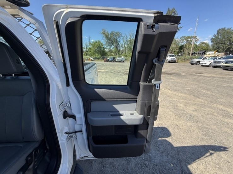 2014-ford-f150-image-25
