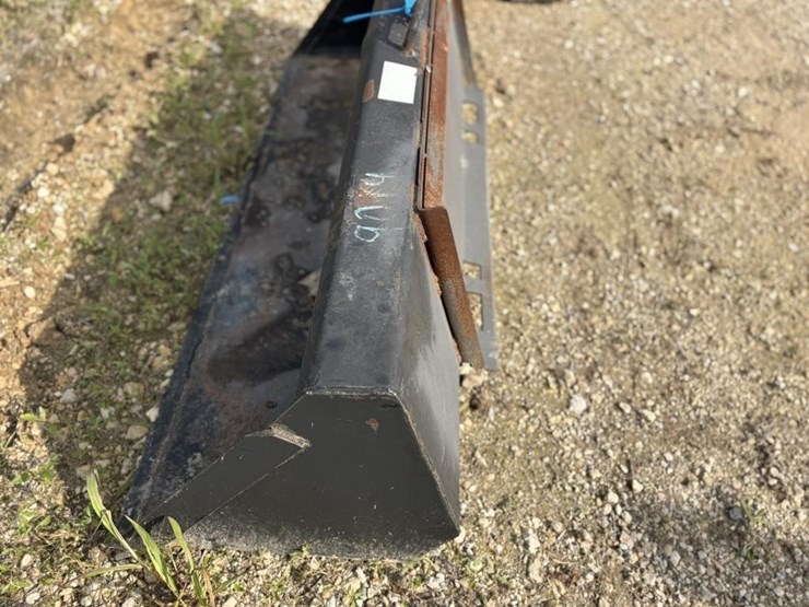 l1---72''-diamond-h-loader-bucket-image-4
