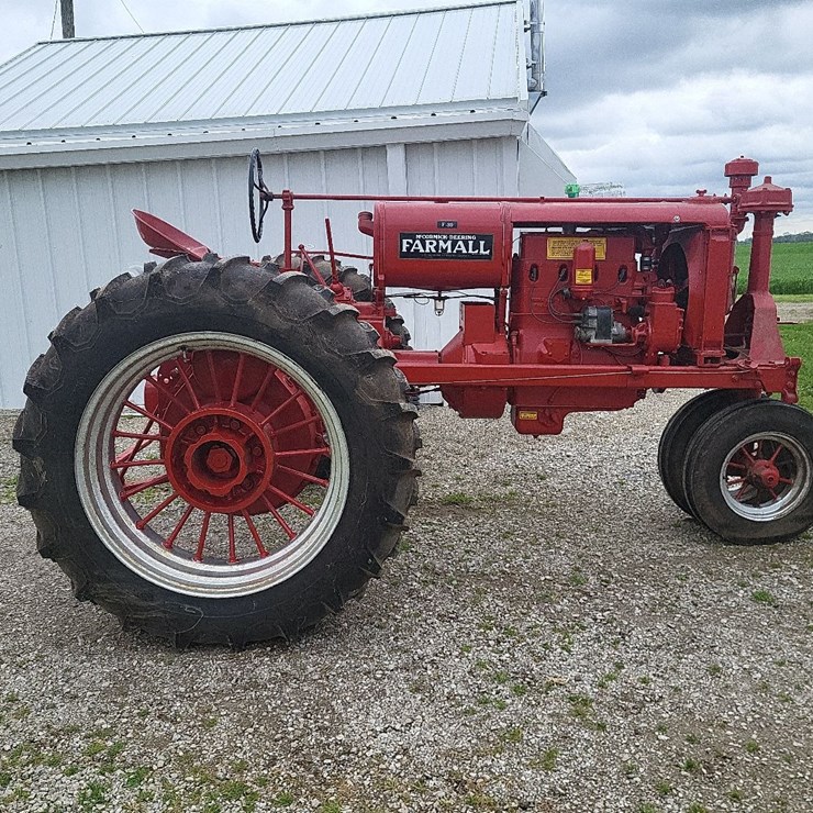 1938 International Farmall F-30 Tractor - Not Running