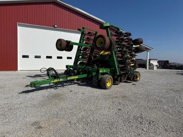 2010-john-deere-1990-image-2