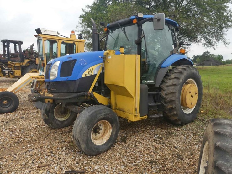 2007-new-holland-t6030-image-1