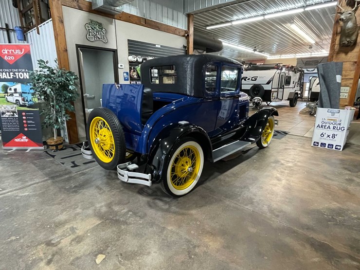 1928-ford-model-a-image-5