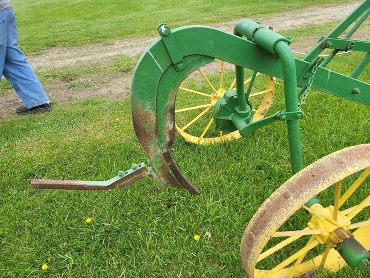 john-deere-1-shank-subsoiler---nice-image-13