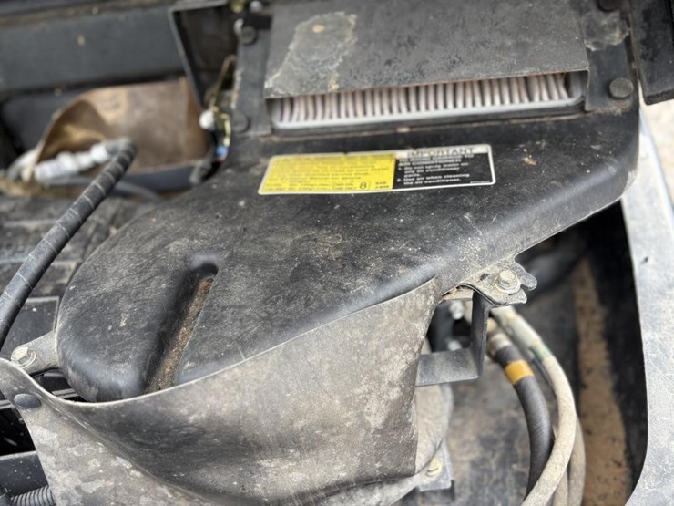 kubota-rtv1100-image-19
