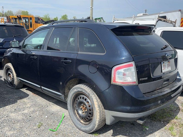 2010-ford-edge-image-6