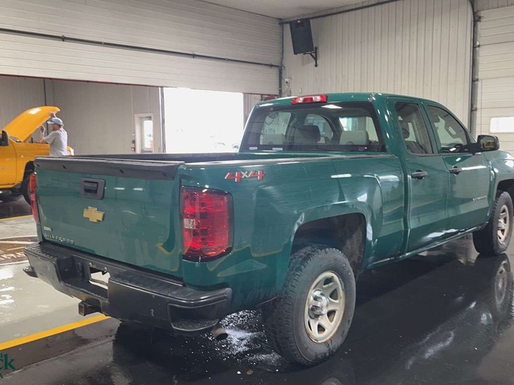 2018-chevrolet-silverado-1500-image-6