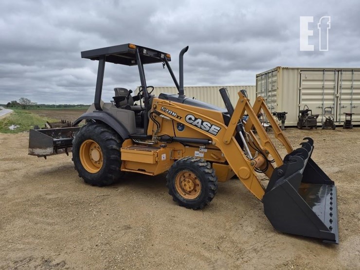 2014-case-570n-xt-image-4