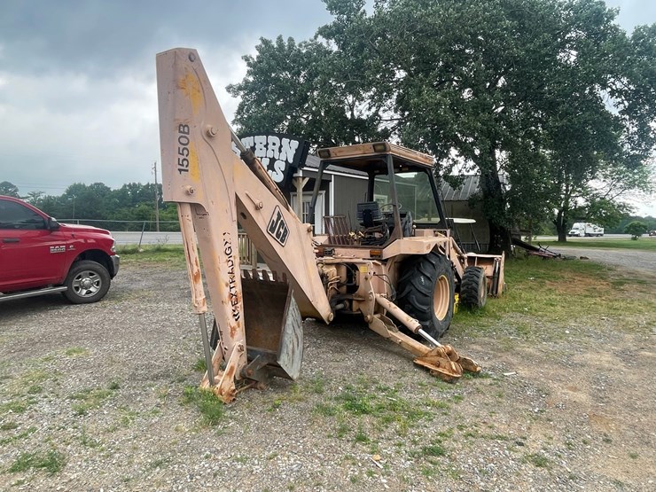 jcb-1550b-image-3
