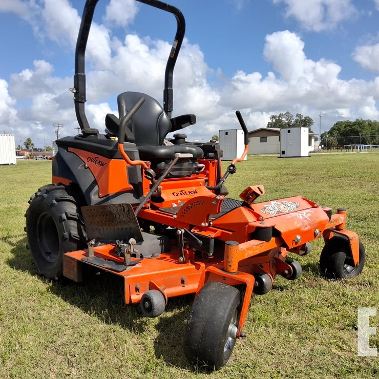 BAD BOY OUTLAW XP 6100