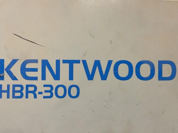 #185-•-2015-kentwood-hbr-300-horizontal-resaw-image-4