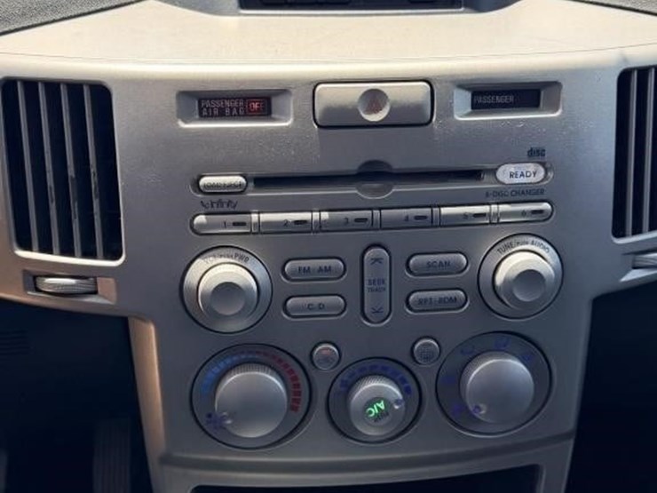 2005-mitsubishi-endeavor-image-13