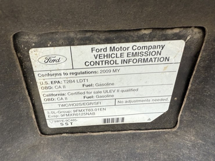 2009-ford-escape-image-23