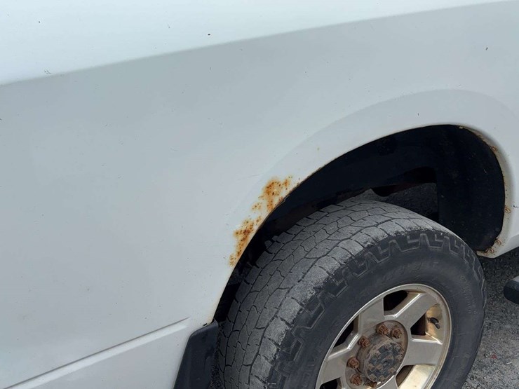 2013-dodge-2500-image-29