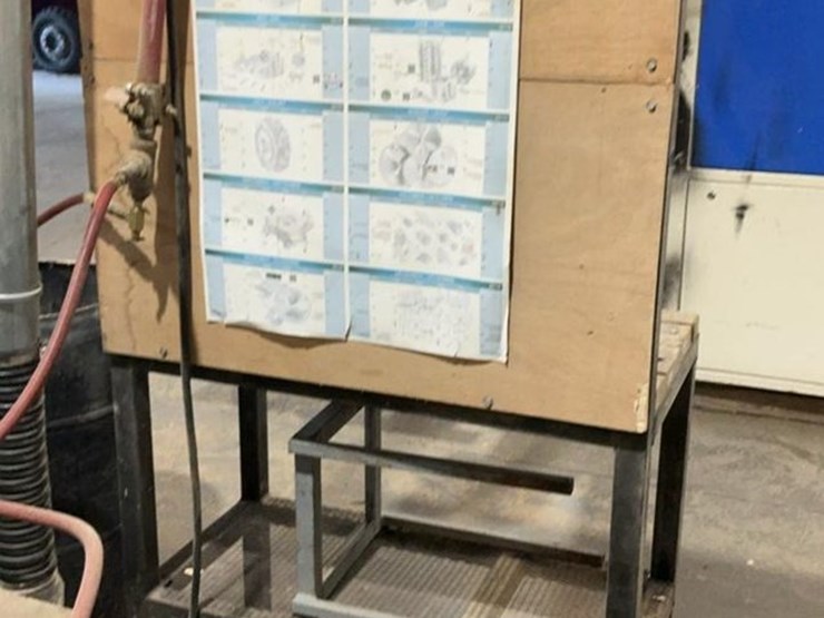 #135-•-steel-frame-workbench/shelf-image-4