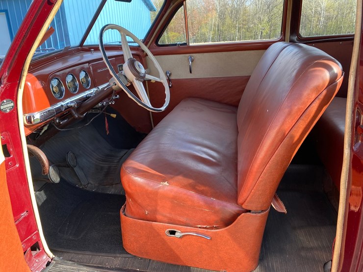 #108-•-1949-plymouth-suburban-deluxe-(has-wi-title)-(cadott,-wi)-image-28
