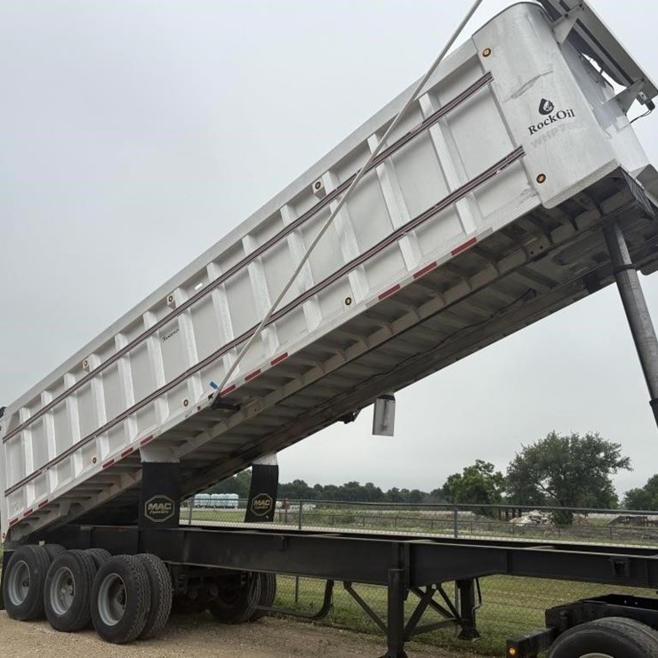 L2- 2011 Benson Full Frame Trailer