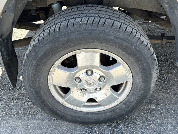 2007-toyota-tundra-sr5-image-36