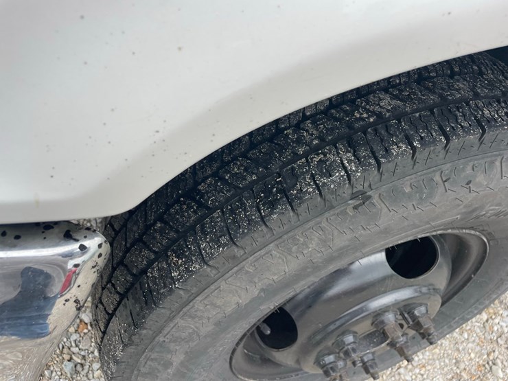1997-ford-f350-image-14