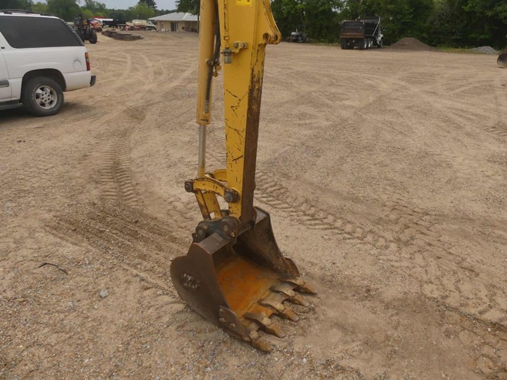 2013-komatsu-pc35mr-3-image-6