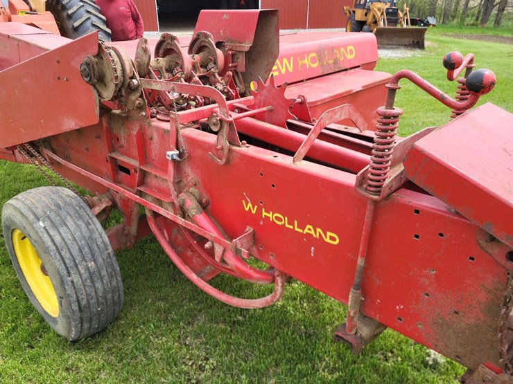 new-holland-273-image-18