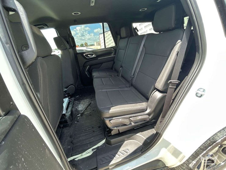2024-chevrolet-tahoe-image-20
