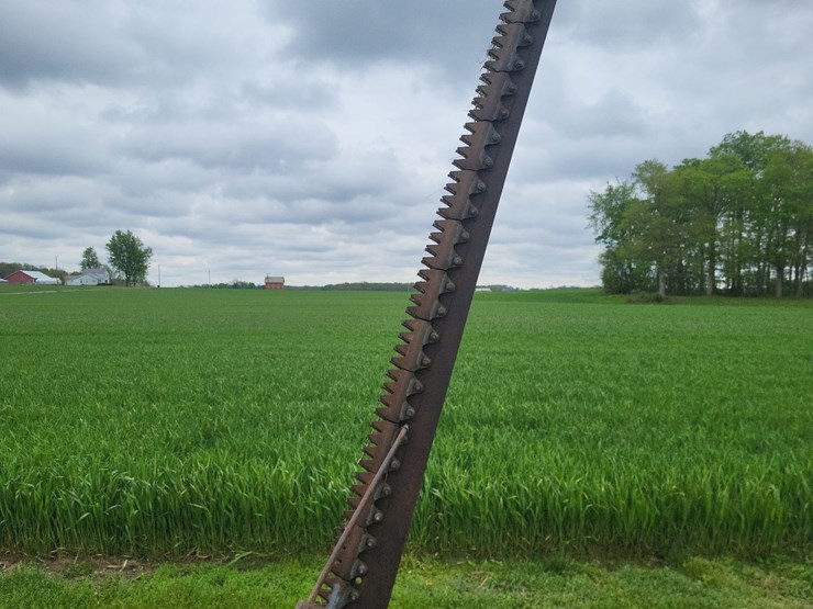 new-idea-253-pull-type-sickle-mower---nice-image-17