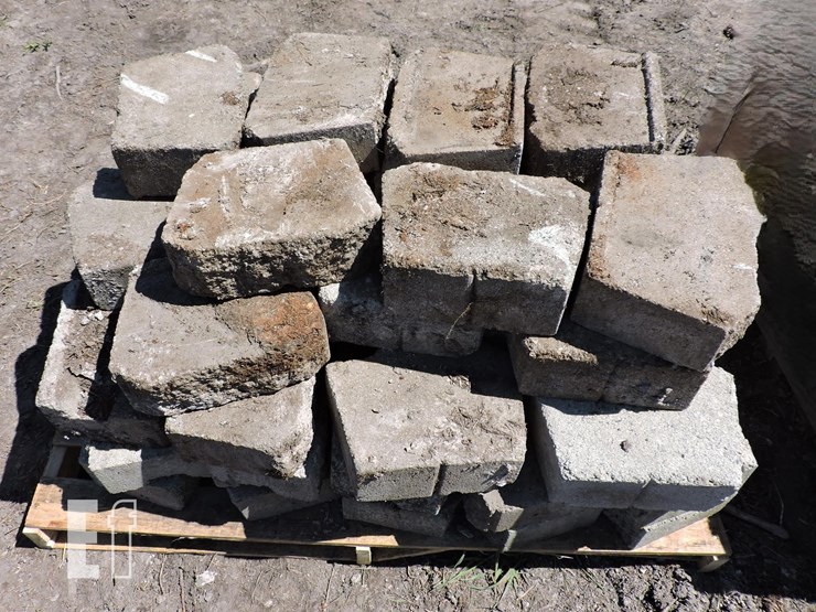 50+-paving-blocks,-round-front,-12”-at-front,-8”-d-image-2