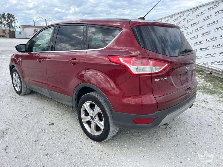 2014-ford-escape-image-4
