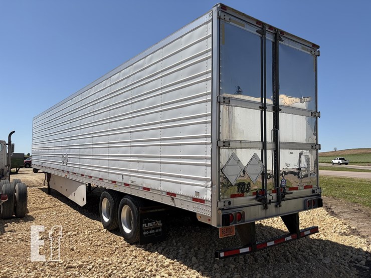 2013-utility-53-ft-image-3