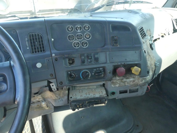 1998-cummins-m11-image-16