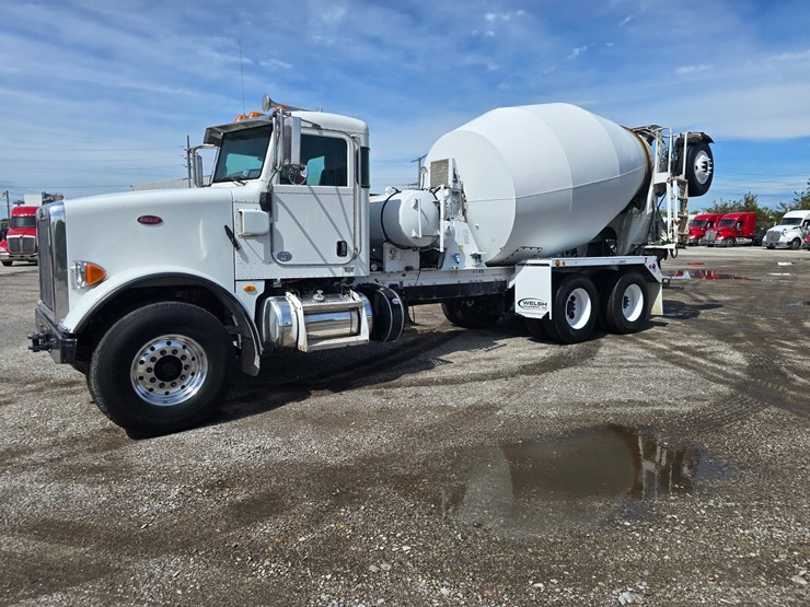 2014-peterbilt-365-image-5