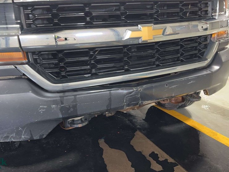 2018-chevrolet-silverado-1500-image-36