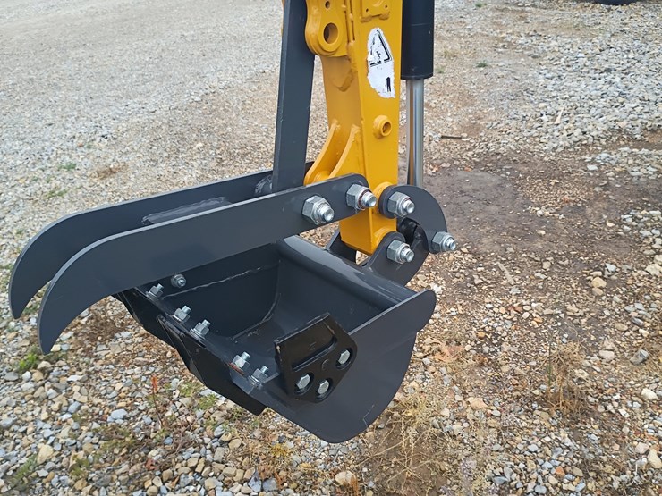 #24704-•-2025-agt-mx12rx-mini-escavator-image-13