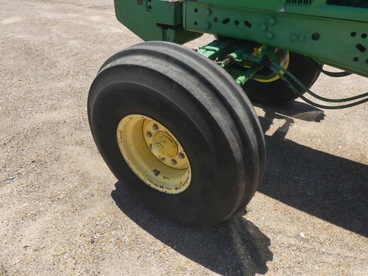 2000-john-deere-7210-image-8