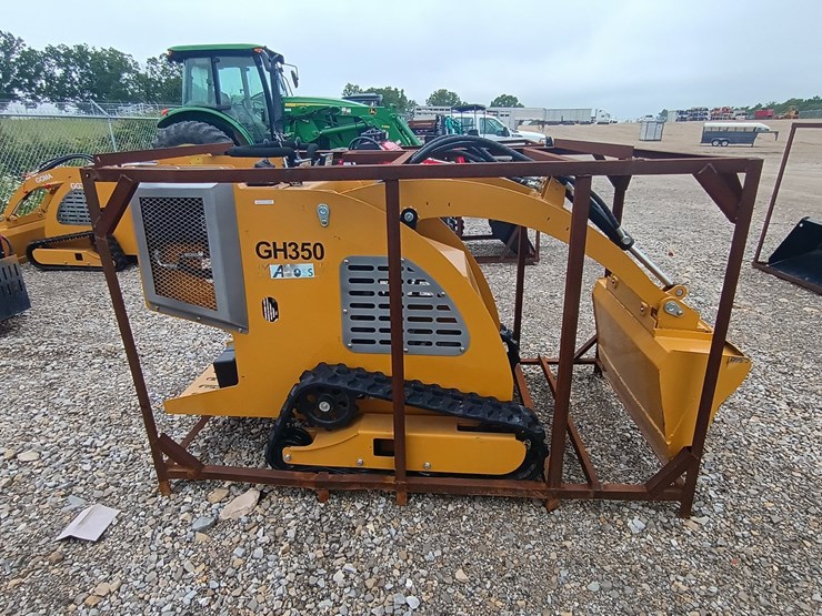 #24714-•-2025-ggma-gg50-mini-skid-steer-image-3