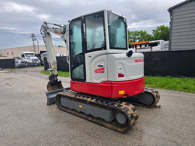 #24032-•-2024-takeuchi-tv350r-excavator-image-8