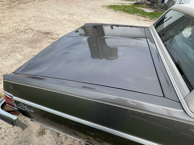 #140-•-1983-buick-park-avenue-(title-in-delay)-(kaukauna,-wi)-image-33