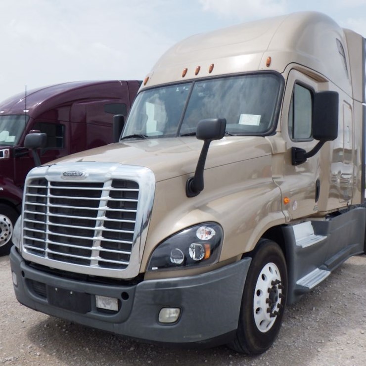 2016 FREIGHTLINER CASCADIA 125 EVOLUTION
