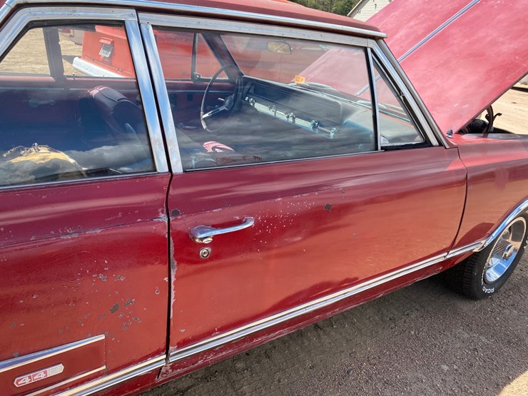 #121-•-1965-oldsmobile-442-(no-title)-(nitke-yard-mosinee,-wi)-image-24