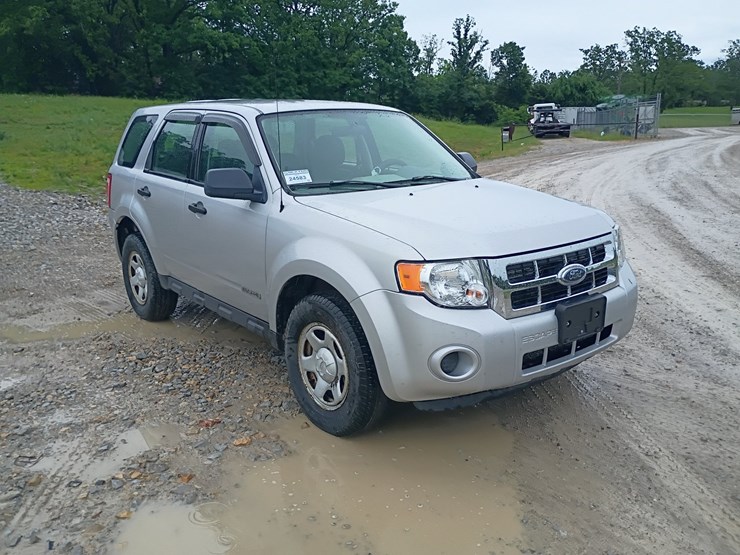 2008-ford-escape-image-13