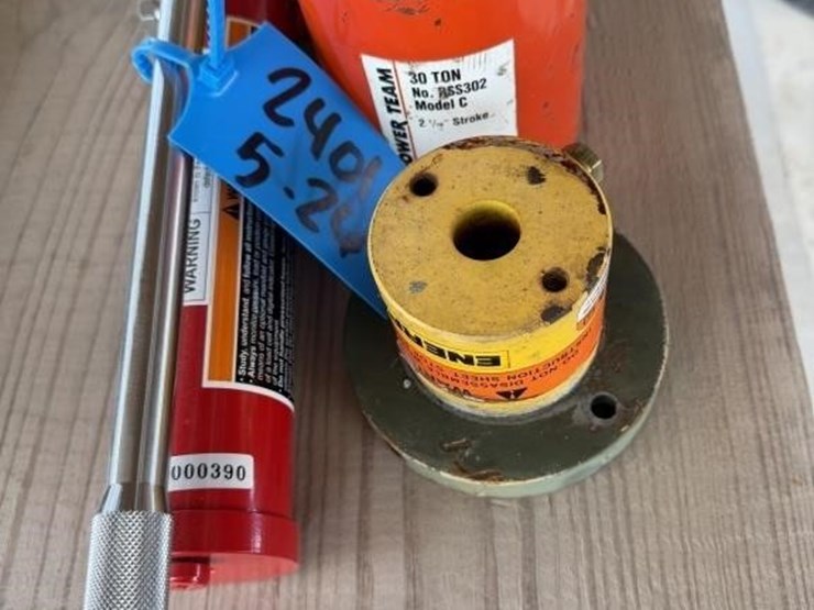 sl--hydraulic-cylinders-&-pump-image-6