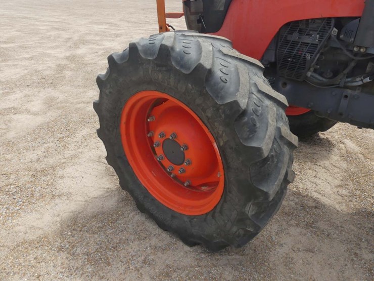 kubota-m8560d-image-7