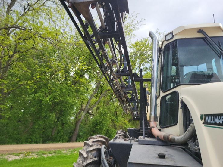 wilmar-7400-sprayer-image-40