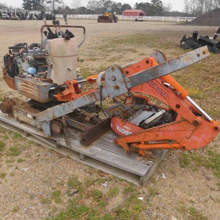 KUBOTA KX008-3