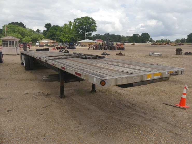 2005-utility-48'-flatbed-image-2