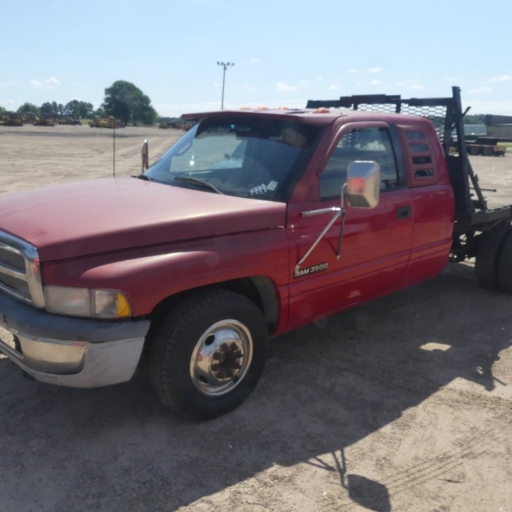 1999 DODGE RAM 3500