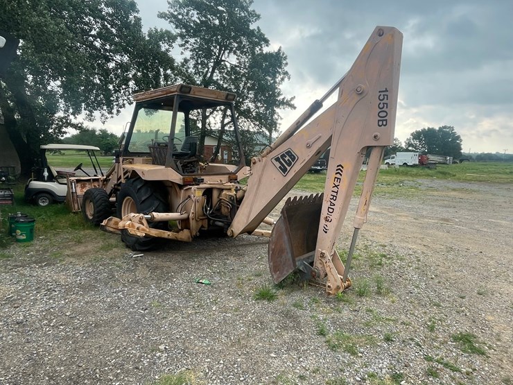 jcb-1550b-image-4