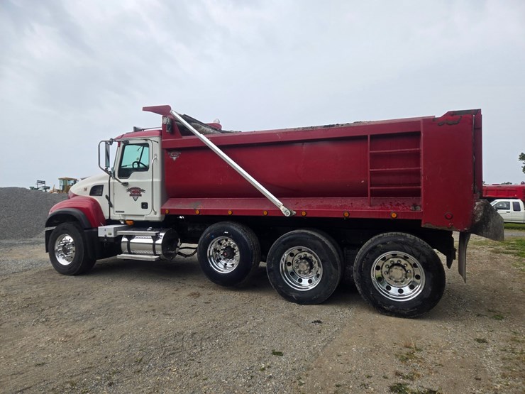 #24355-•-2004-mack-cv713-granite-dump-truck-image-10